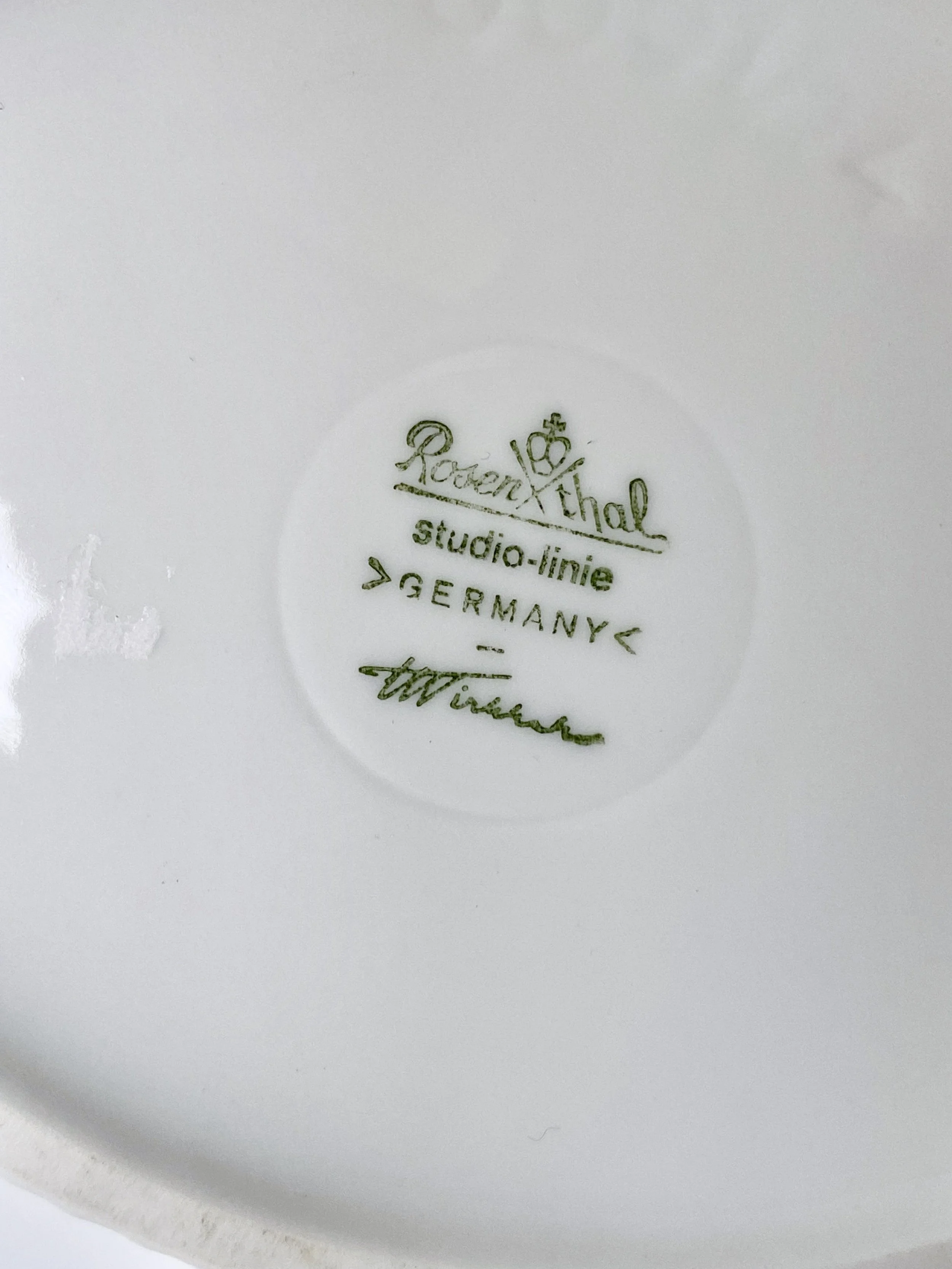 TAPIO WIRKKALA BISQUE WHITE ROSENTHAL STUDIO LINE 